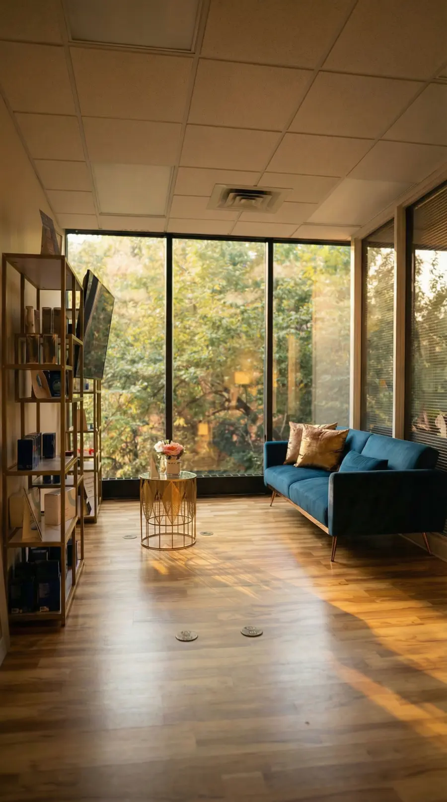 Valley Aesthetic lounge with windows and warm seating